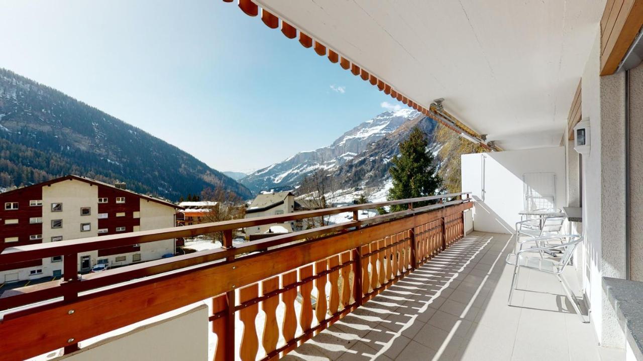Gonenstein Residence in Leukerbad, entire apartment/studio with balcony Buitenkant foto