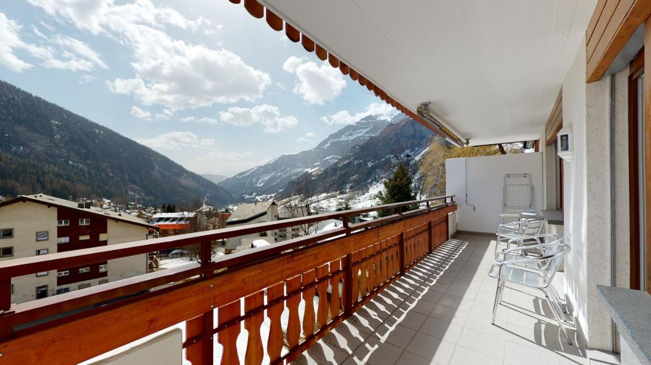 Gonenstein Residence in Leukerbad, entire apartment/studio with balcony Buitenkant foto