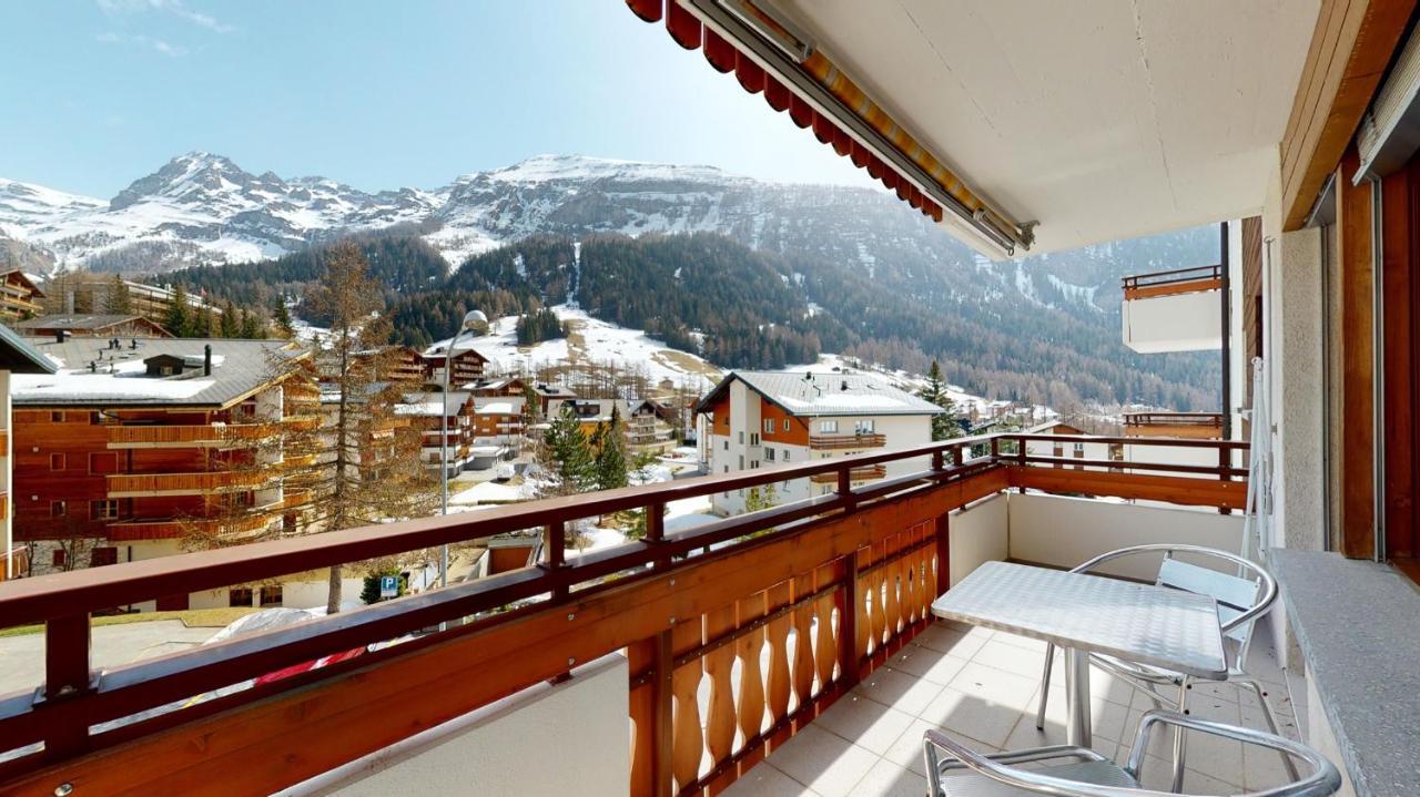 Gonenstein Residence in Leukerbad, entire apartment/studio with balcony Buitenkant foto