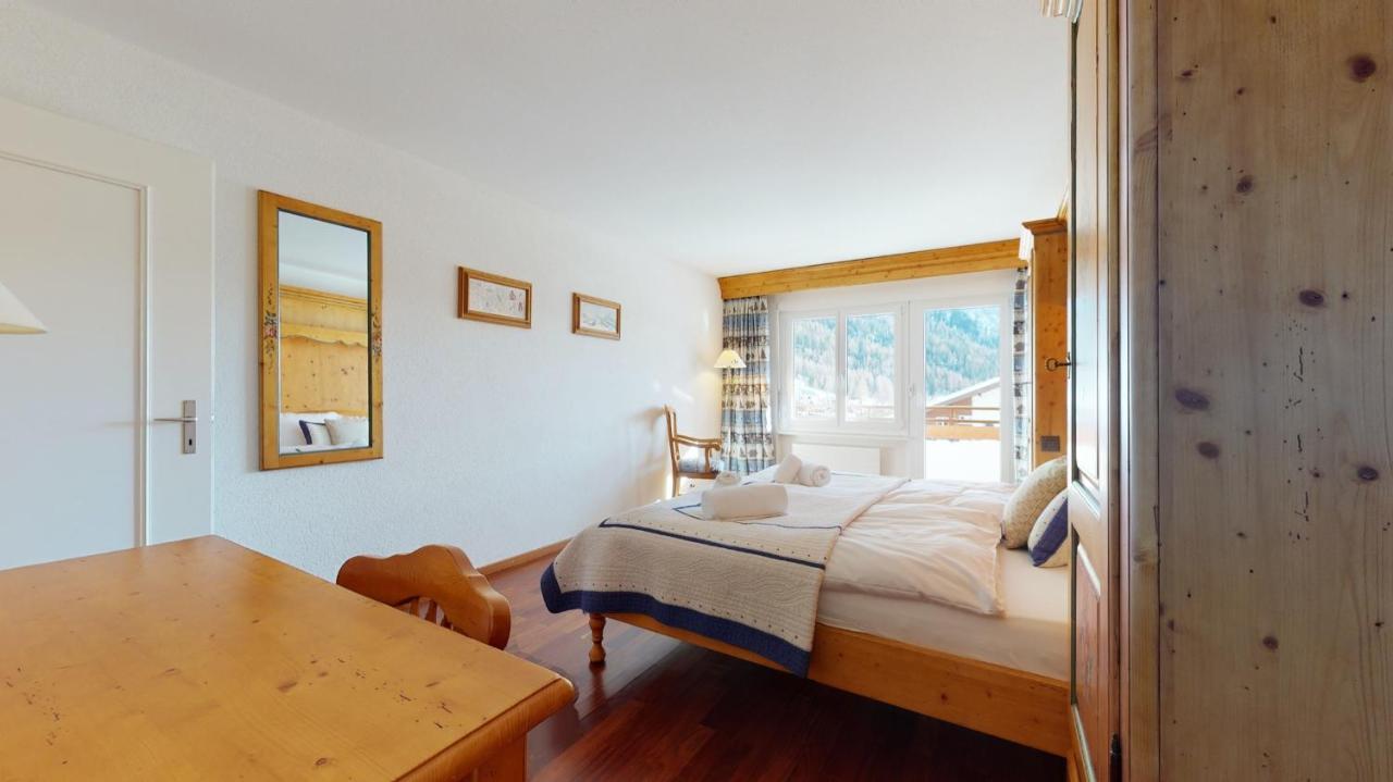 Gonenstein Residence in Leukerbad, entire apartment/studio with balcony Buitenkant foto